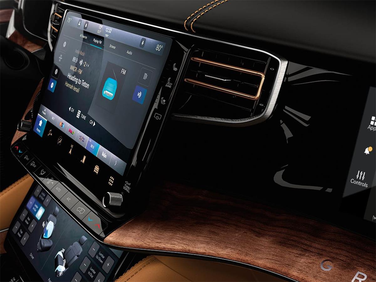 What is a TFT LCD screen