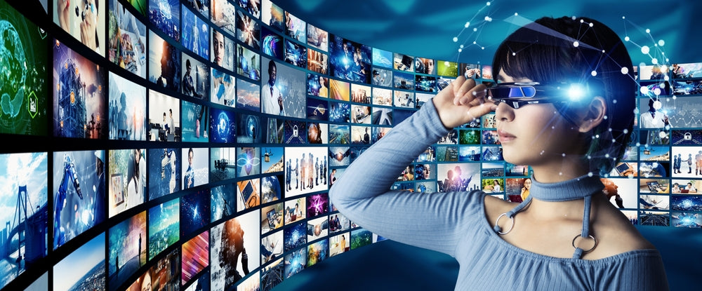 How AR Glasses Create Stereoscopic Images and the Illusion of Depth