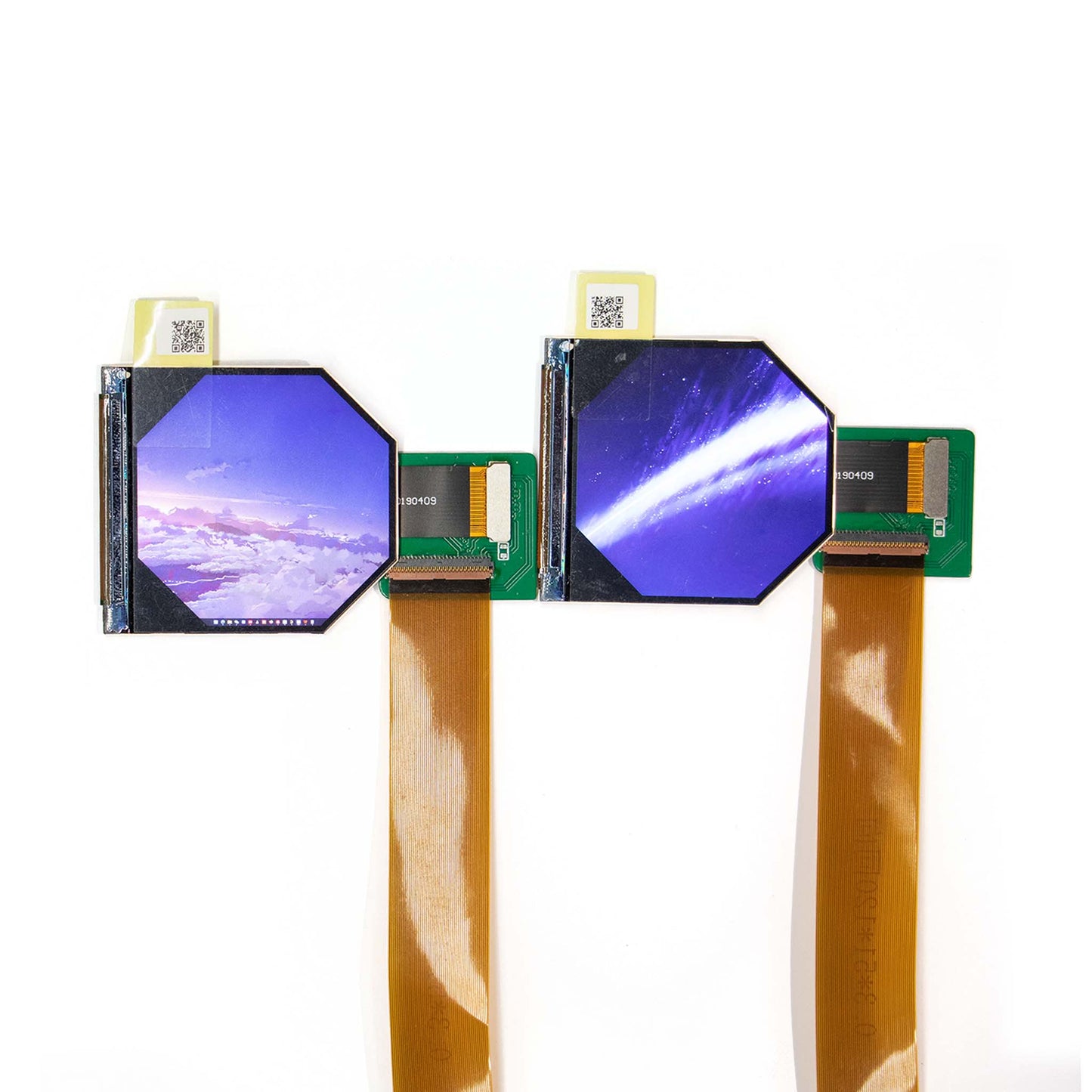 Two 2.1 inch TFT Micro Display Panel designed for VR with 1600x1600 resolution and 1058ppi