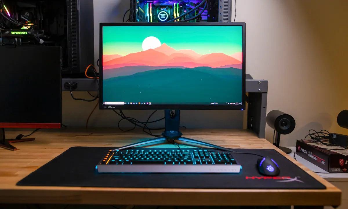Interstice Monitor IPS Monitor Buying Guide | Panel Type, Response Time, Brightness