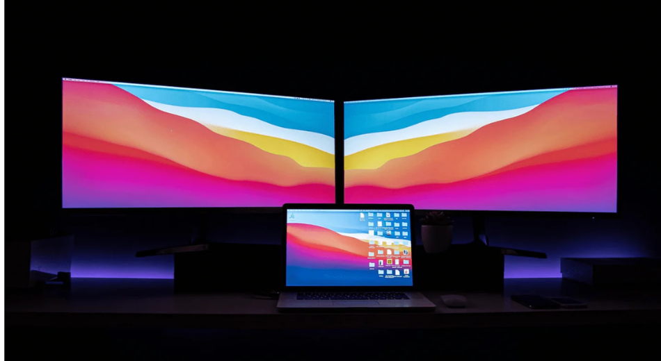 PMOLED Advantages | Simplicity, Cost-Effectiveness & Performance