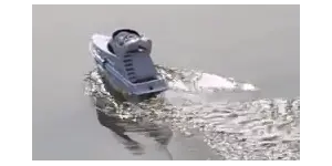 DIY Remote Control Boat with DisplayModule Screen for Water Quality Monitoring